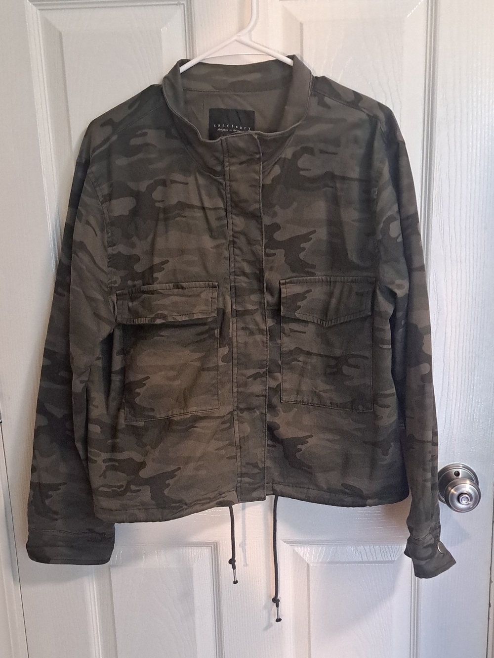 Sanctuary Camo Utility Jacket in Olive and Dark Green
